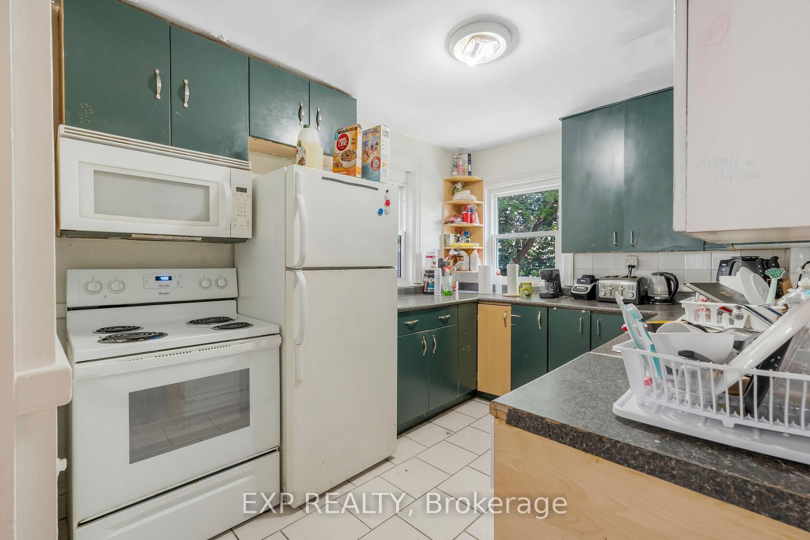 Listing Image 10
