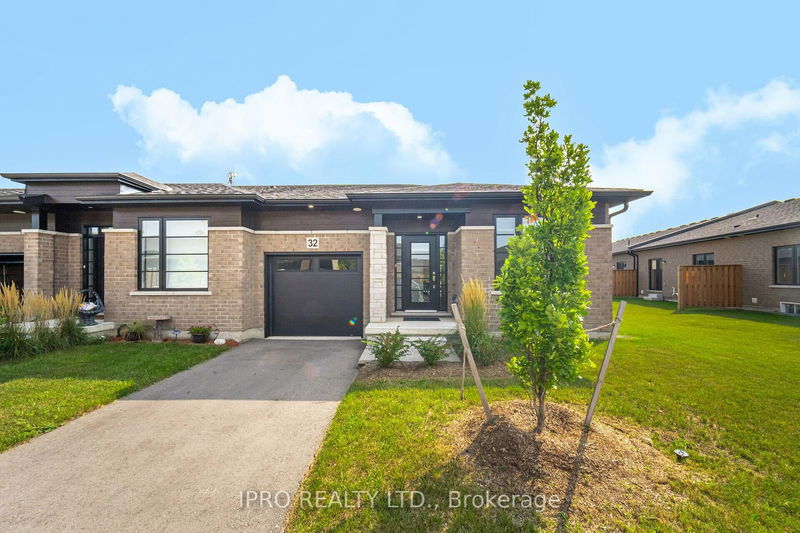 home for lease on 32-550 Grey Street