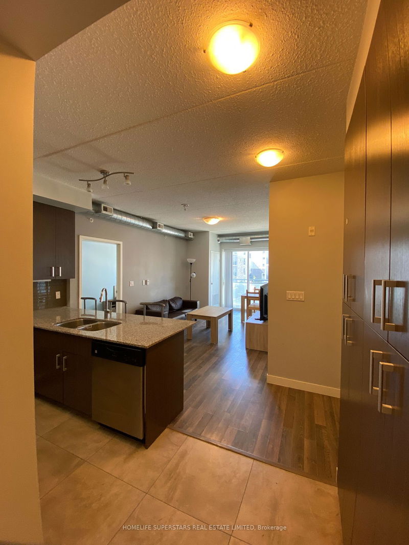 home for lease on 303-62 Balsam Street
