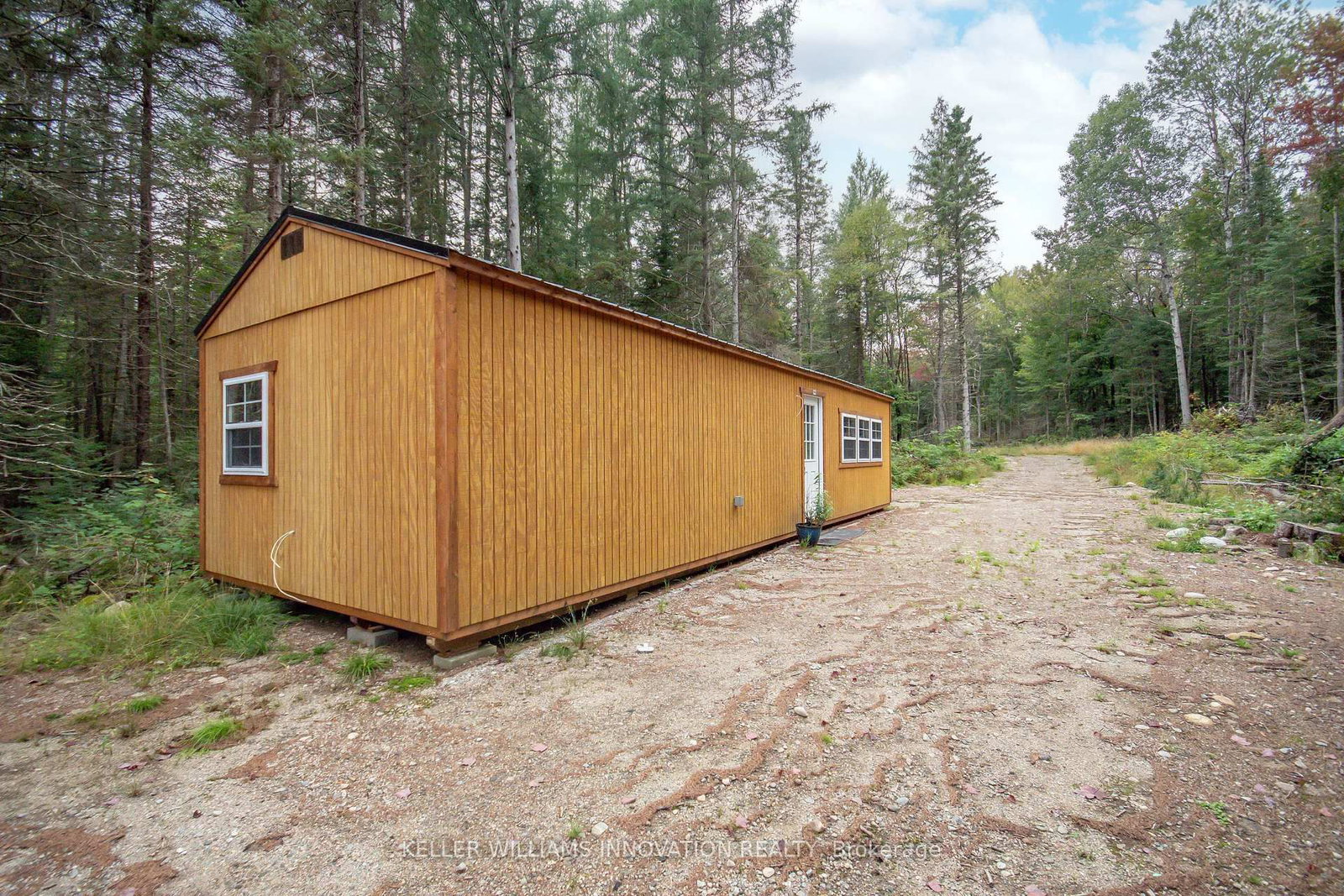 Listing Image 3