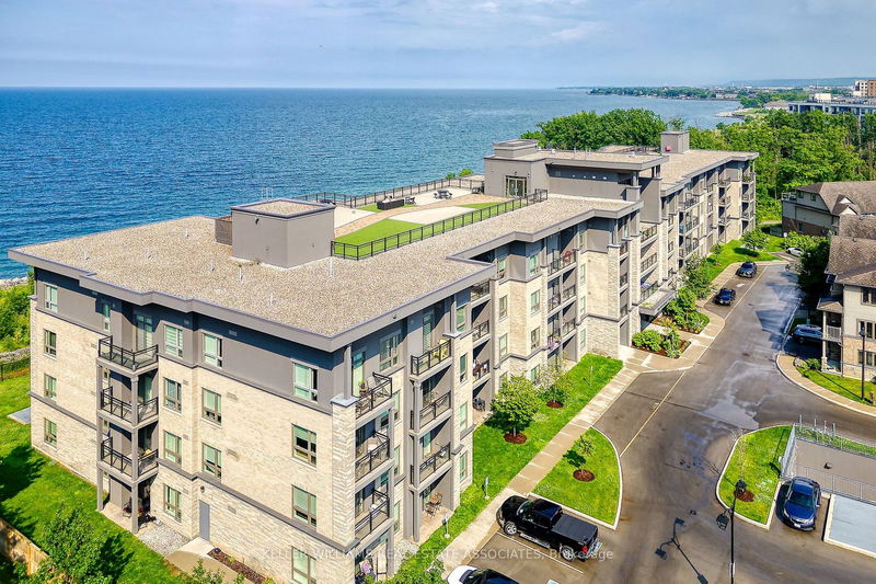 home for sale on 111-35 Southshore Crescent