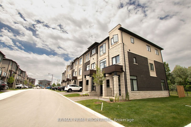 home for sale on 39-290 Equestrian Avenue