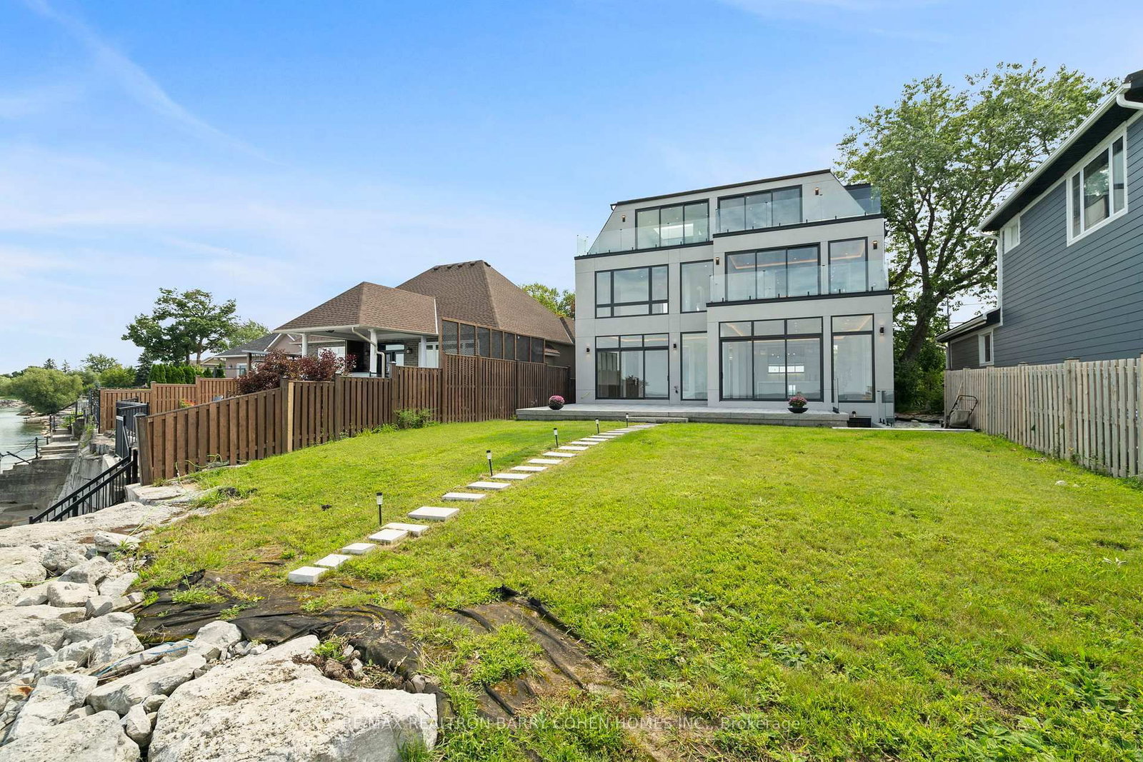 Listing Image 36