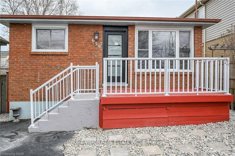 home for sale on 659 Upper Wellington Street