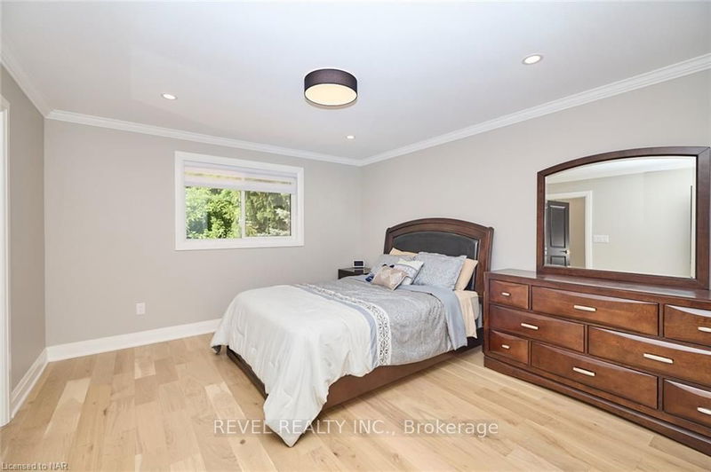 26 Oakridge Blvd  Pelham, L0S 1E5 | Image 21