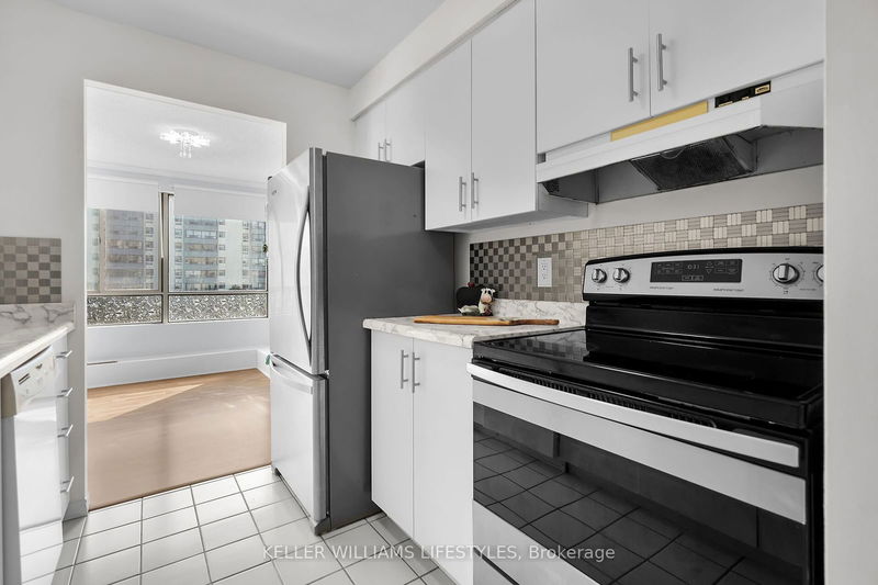  512 - 570 Proudfoot Lane  London, N6H 4Z1 | Image 5