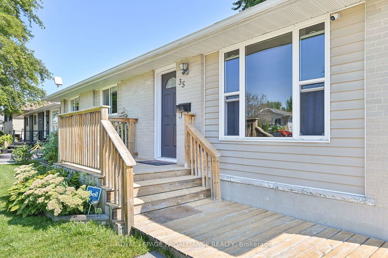 35 Graham Rd  Quinte West, K8V 5X7 | Image 5