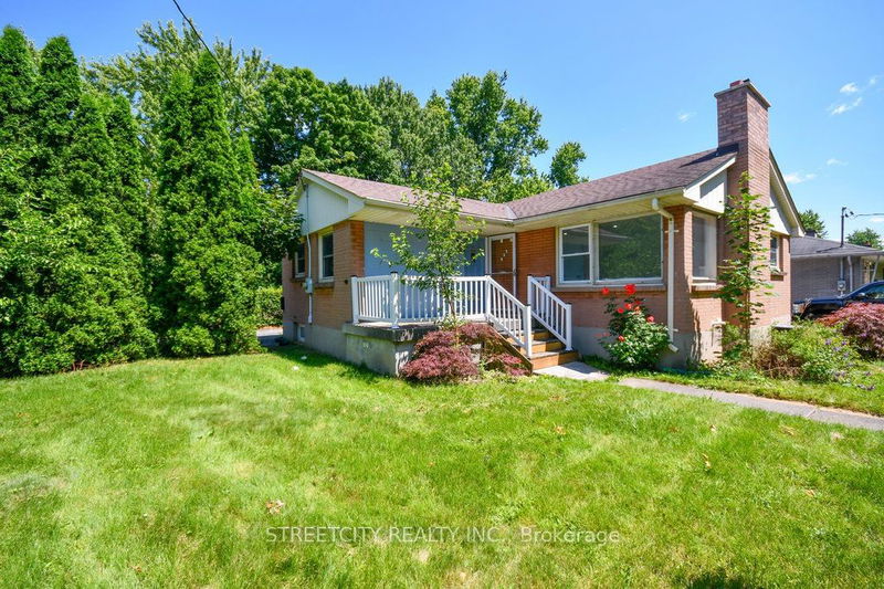 home for lease on 232 Michaelmas Street