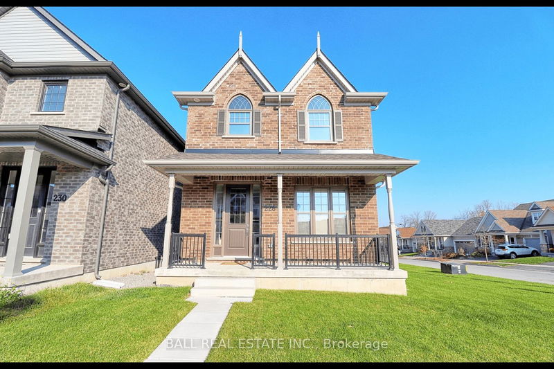home for lease on 228 Rowberry Boulevard