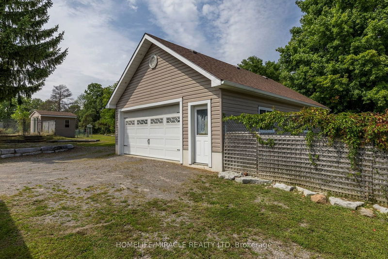 2813 Lakefield Rd  Smith-Ennismore-Lakefield, K9J 6X5 | Image 37