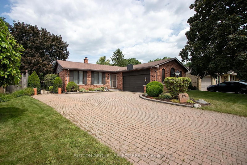 176 Canterbury Dr, Thames Centre, N0L 1G3 | Image 2