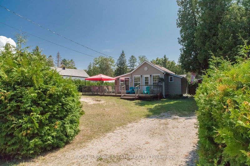 14 Kitchener St  South Bruce Peninsula, N0H 2G0 | Image 1