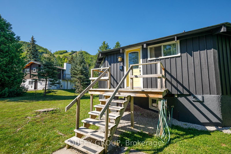 158 Wensley Dr, Blue Mountains, N0H 1J0 | Image 2