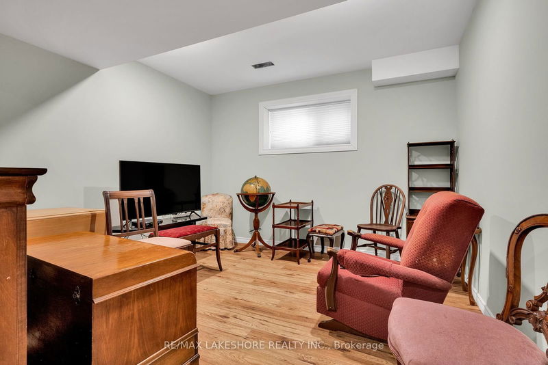 1584 Cahill Dr  Peterborough, K9K 0G6 | Image 21