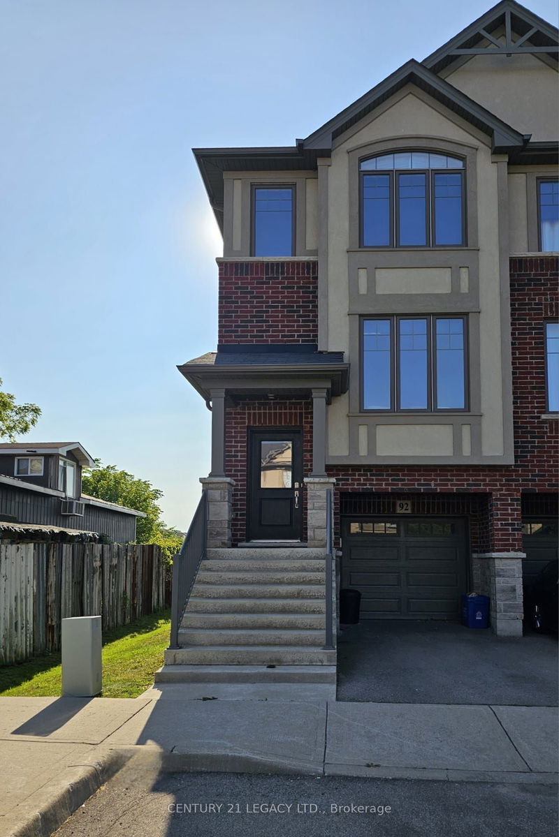 home for lease on 92-1169 Garner Road E