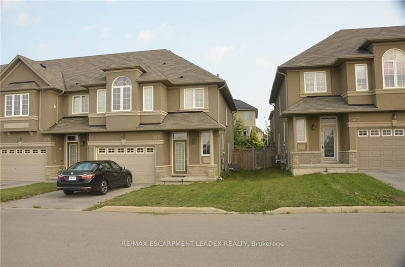 home for lease on 327 Stonehenge Drive