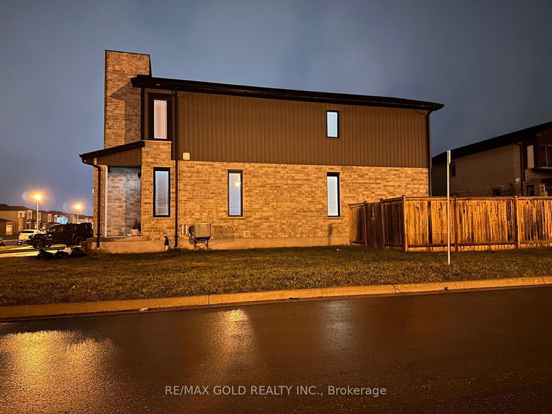 home for lease on 795 Freeport Street