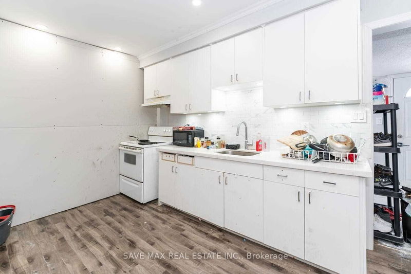 24 Victoria Ave  Hamilton, L8E 5E4 | Image 4