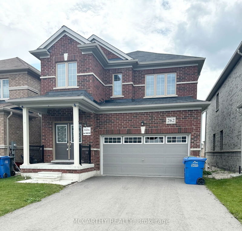 home for lease on 262 Russell Street