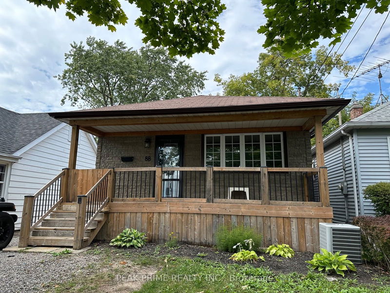 home for lease on 88 Rykert Street