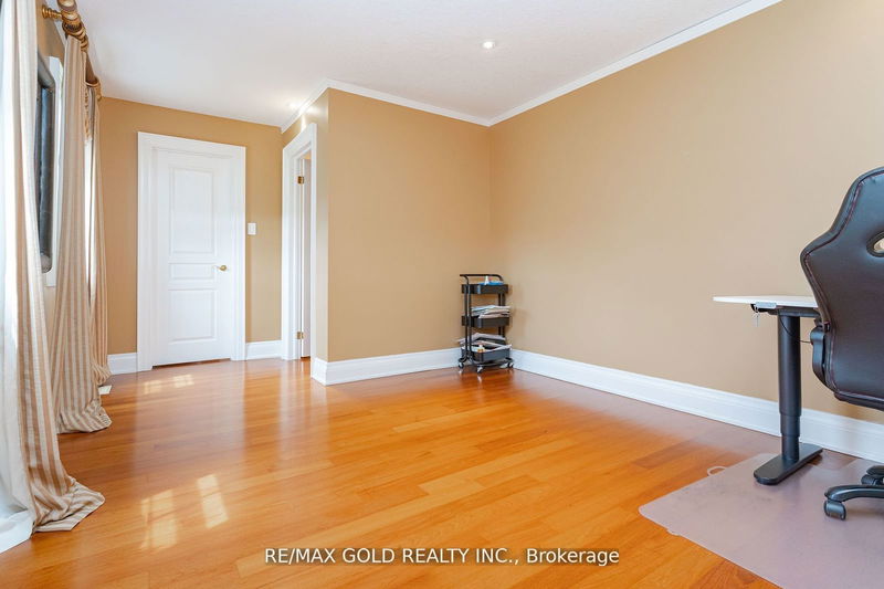 85 Blackburn Dr  Brantford, N3T 6S3 | Image 24