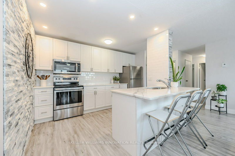  305 - 276 Eiwo Crt  Waterloo, N2K 3M6 | Image 18