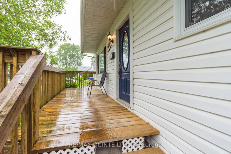 287 John St, Belleville, K8N 3G4 | Image 2