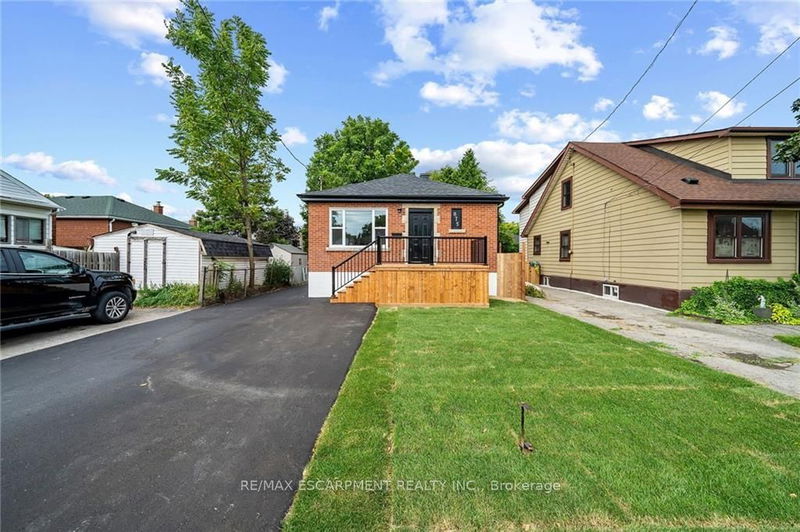 875 Fennell Ave E Hamilton, L8V 1W3 | Image 3