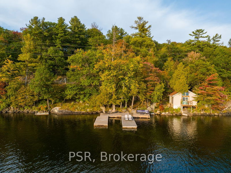 1-1356 & 1357 Peninsula Rd  Muskoka Lakes, P0B 1J0 | Image 1