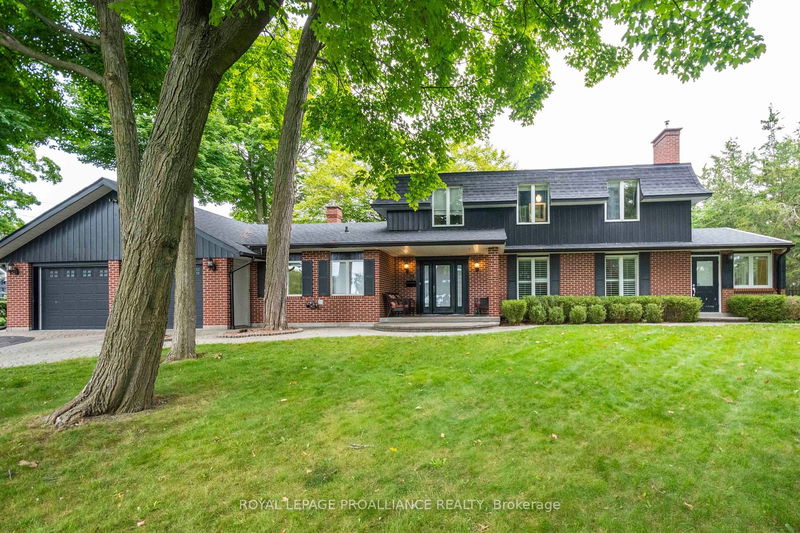 home for sale on 17 Westmount Court