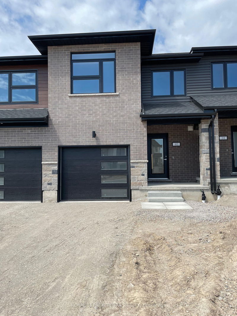 home for lease on 40 Faith Street