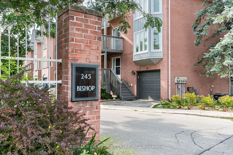home for sale on 51-245 Bishop Street