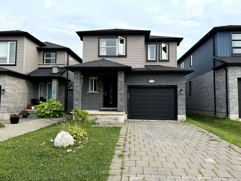 home for lease on 774 Freeport Street