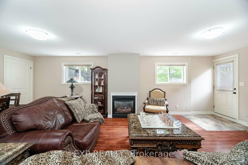 18 Martha Crt  Pelham, L0S 1C0 | Image 28