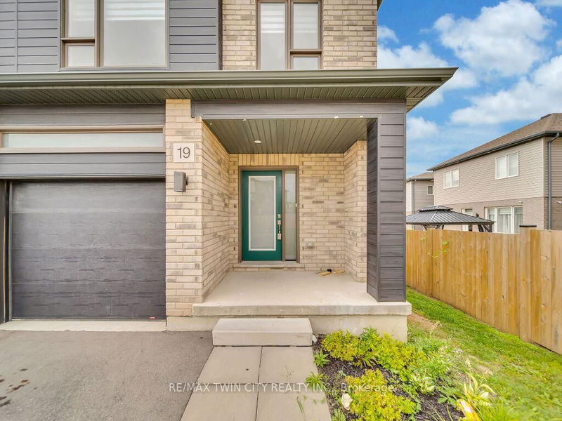 home for sale on 19 Shedrow Place