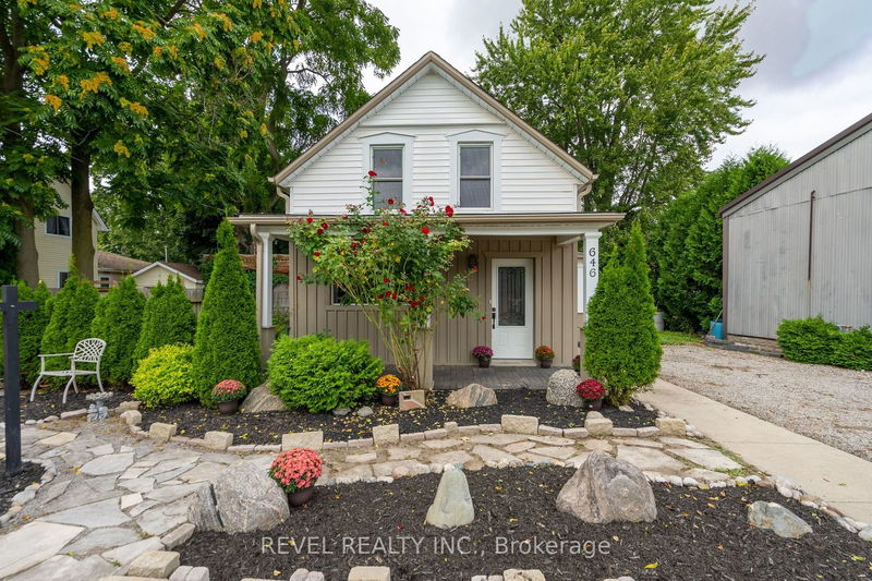 home for sale on 646 Bowan Street