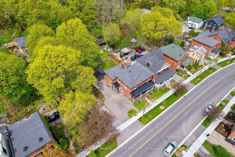 196 Walton St, Port Hope, L1A 1N9 | Image 2