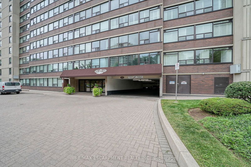  1506 - 120 Duke St  Hamilton, L8P 4T1 | Image 3