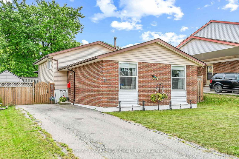 30 Hopewell Cres  Hamilton, L8J 1P4 | Image 3