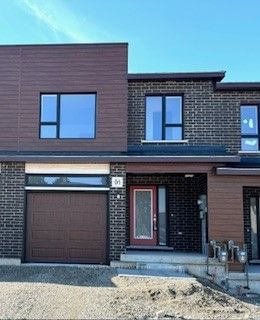 home for lease on 91 Queensbrook Crescent