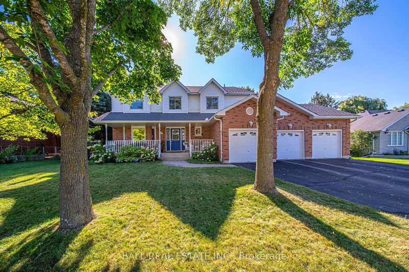 home for sale on 3023 Jennifer Drive