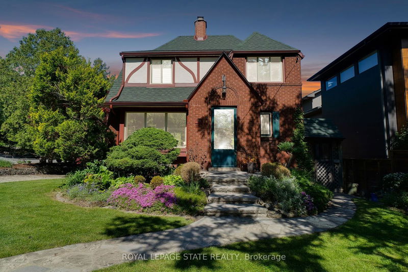 home for sale on 188 Chedoke Avenue