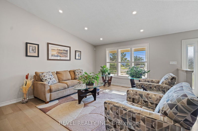 4045 Fieldstone Ave  Niagara Falls, L2H 2V3 | Image 7