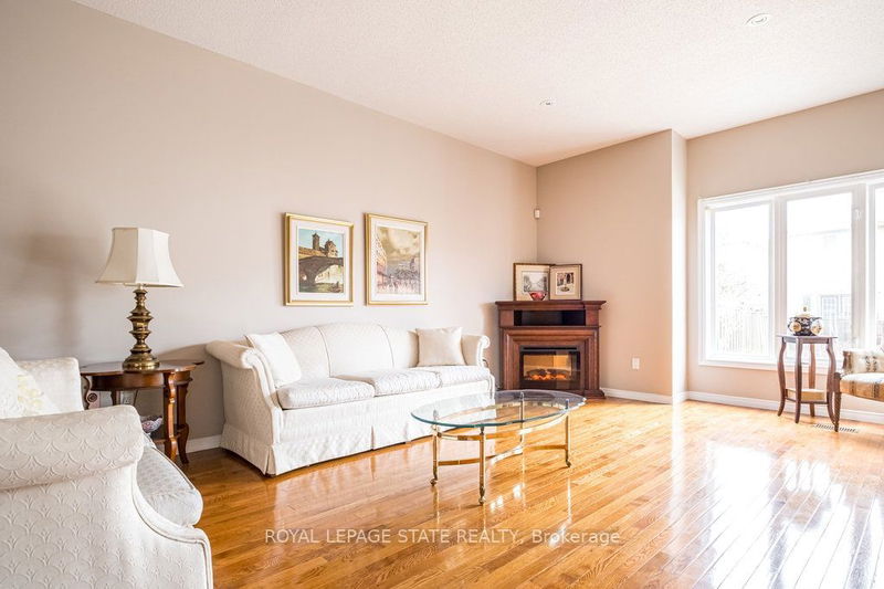 522 Stonehenge Dr  Hamilton, L9K 1S7 | Image 9