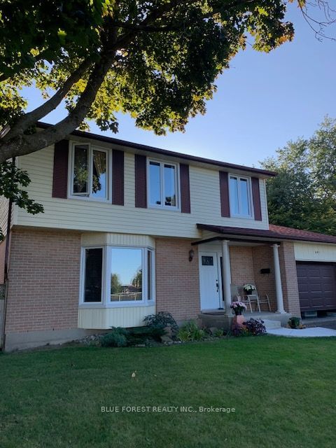 home for sale on 641 STEEPLECHASE Drive