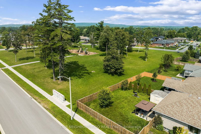 14 Aspen Dr  Quinte West, K8V 0C6 | Image 3