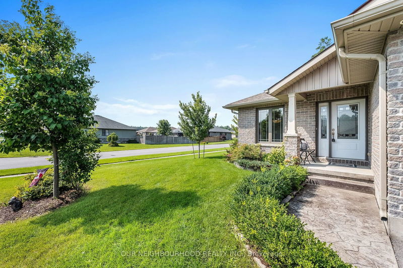 14 Aspen Dr  Quinte West, K8V 0C6 | Image 4