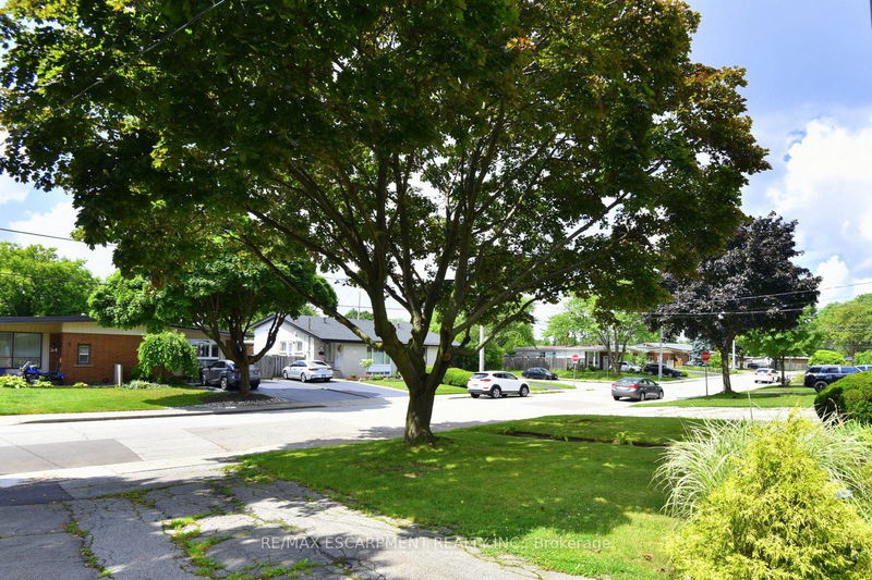 33 Fielding Cres  Hamilton, L8V 2P3 | Image 5