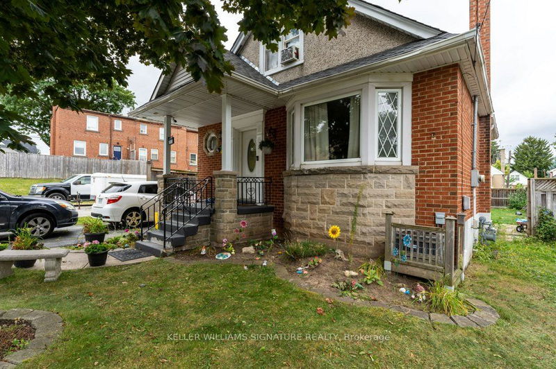 252 Glencairn Ave  Hamilton, L8K 3P2 | Image 1