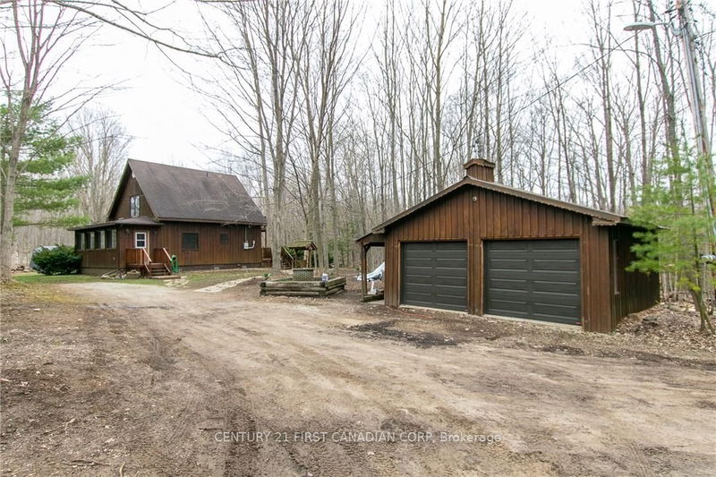 2096 Bruce Rd 9 Rd  Northern Bruce Peninsula, N0H 1W0 | Image 1